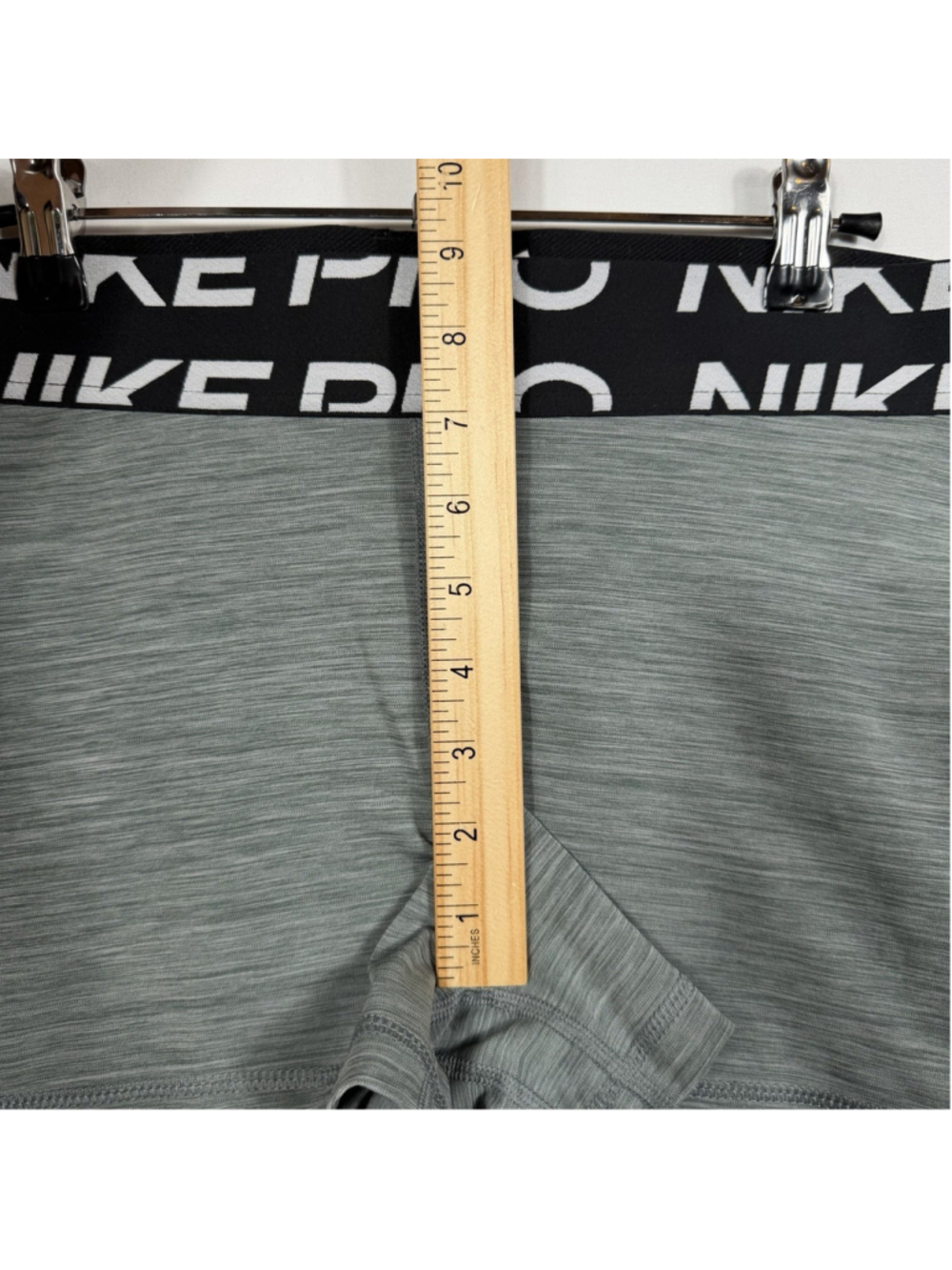 Nike Gray Pro Dri-FIT Athletic Gym Compression Shorts Women's Size Large - Picture 8 of 8